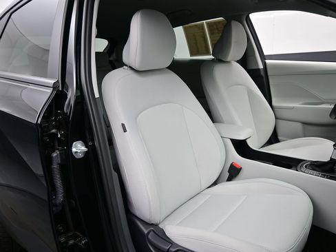 Used 2026 Hyundai Kona SEL Sport AWD/4WD image 13
