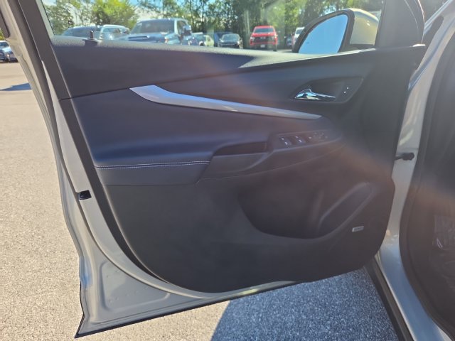 Certified 2022 Chevrolet Bolt EUV Premier w/ Launch Edition FWD image 11