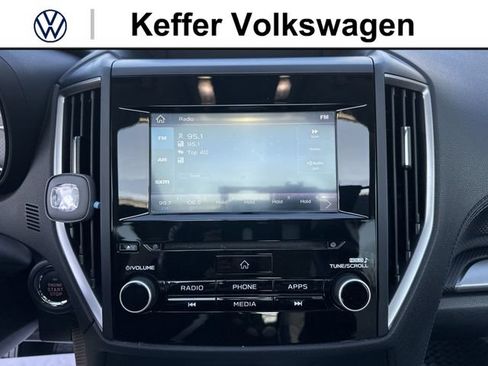Used 2021 Subaru Forester Premium AWD/4WD image 22