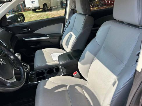 Used 2016 Honda CR-V Touring image 9