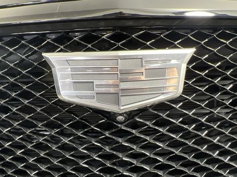 Used 2024 Cadillac Escalade Sport Platinum AWD/4WD image 33