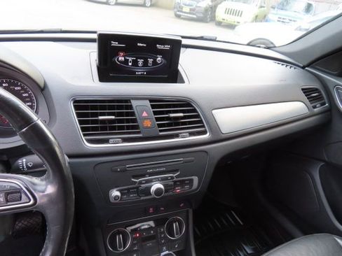 Used 2018 Audi Q3 2.0T Premium w/ Convenience Package image 26