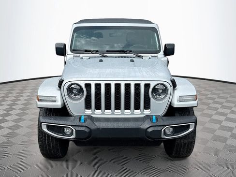Used 2023 Jeep Wrangler Unlimited Sahara w/ Safety Group AWD/4WD image 2
