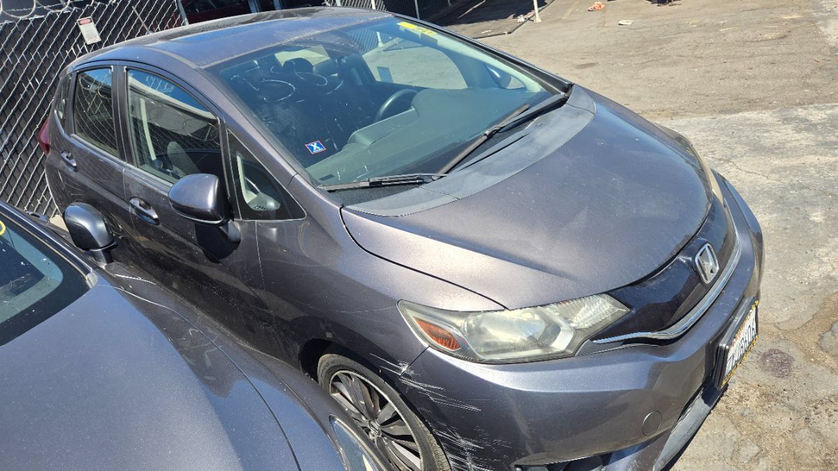 Used 2017 Honda Fit EX image 4