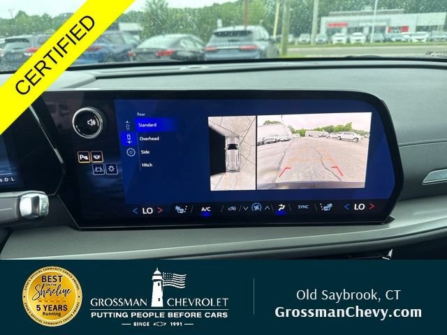 Used 2026 Chevrolet Traverse LT w/ Driver Confidence Package FWD image 11