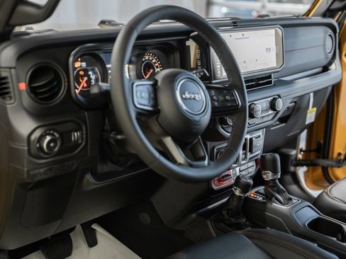New 2026 Jeep Wrangler Rubicon AWD/4WD image 19