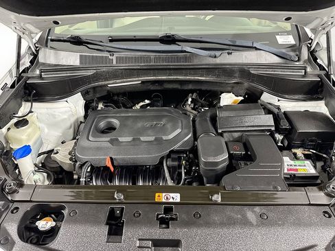 Used 2018 Hyundai Santa Fe Sport FWD image 30