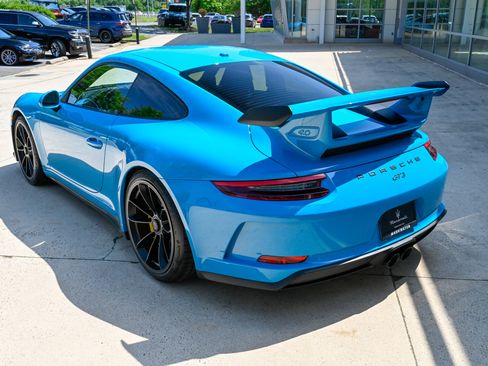 Used 2018 Porsche 911 GT3 RWD image 7