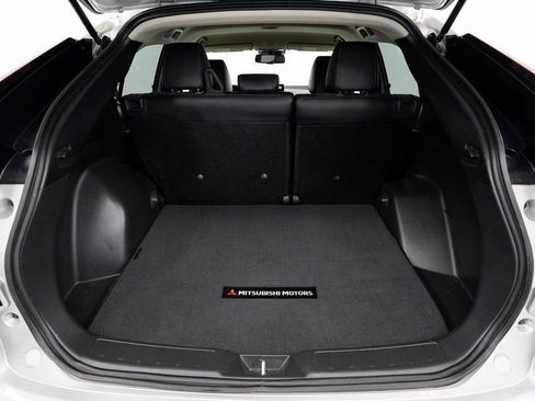 Used 2023 Mitsubishi Eclipse Cross SE image 30