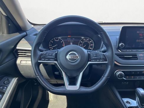 Used 2019 Nissan Altima 2.5 SR image 13