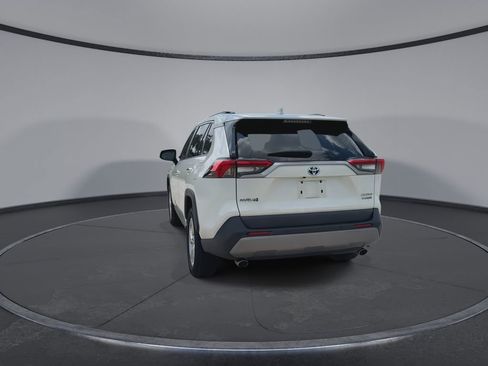 Used 2019 Toyota RAV4 Limited w/ Carpet Mat Package AWD/4WD image 7