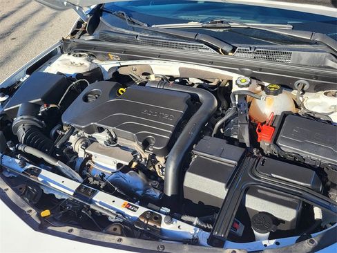 Used 2024 Chevrolet Malibu LT image 33