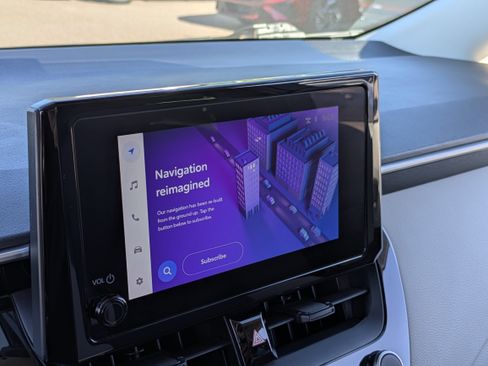 Used 2023 Toyota Corolla LE image 21