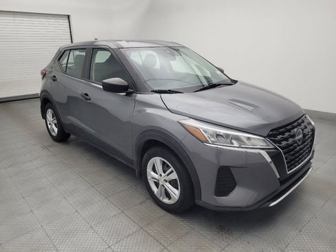 Used 2024 Nissan Kicks S FWD image 13