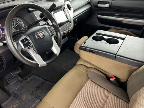 Used 2016 Toyota Tundra SR5 w/ TRD Off Road Package image 11