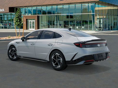 New 2026 Hyundai Sonata SEL image 5