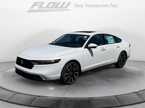 New 2026 Honda Accord Touring image 3
