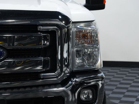 Used 2015 Ford F250 XLT w/ XLT Value Package image 10