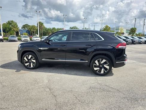 New 2026 Volkswagen Atlas Cross Sport SEL image 8