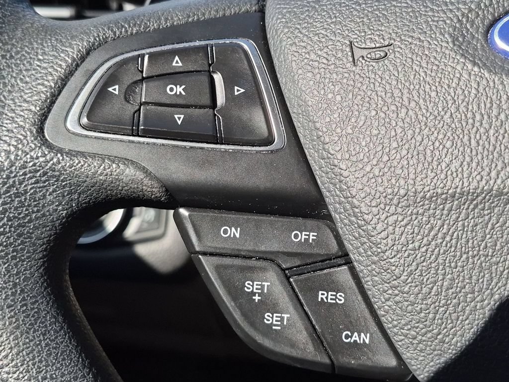 Used 2017 Ford Escape SE w/ Equipment Group 201A AWD/4WD image 18