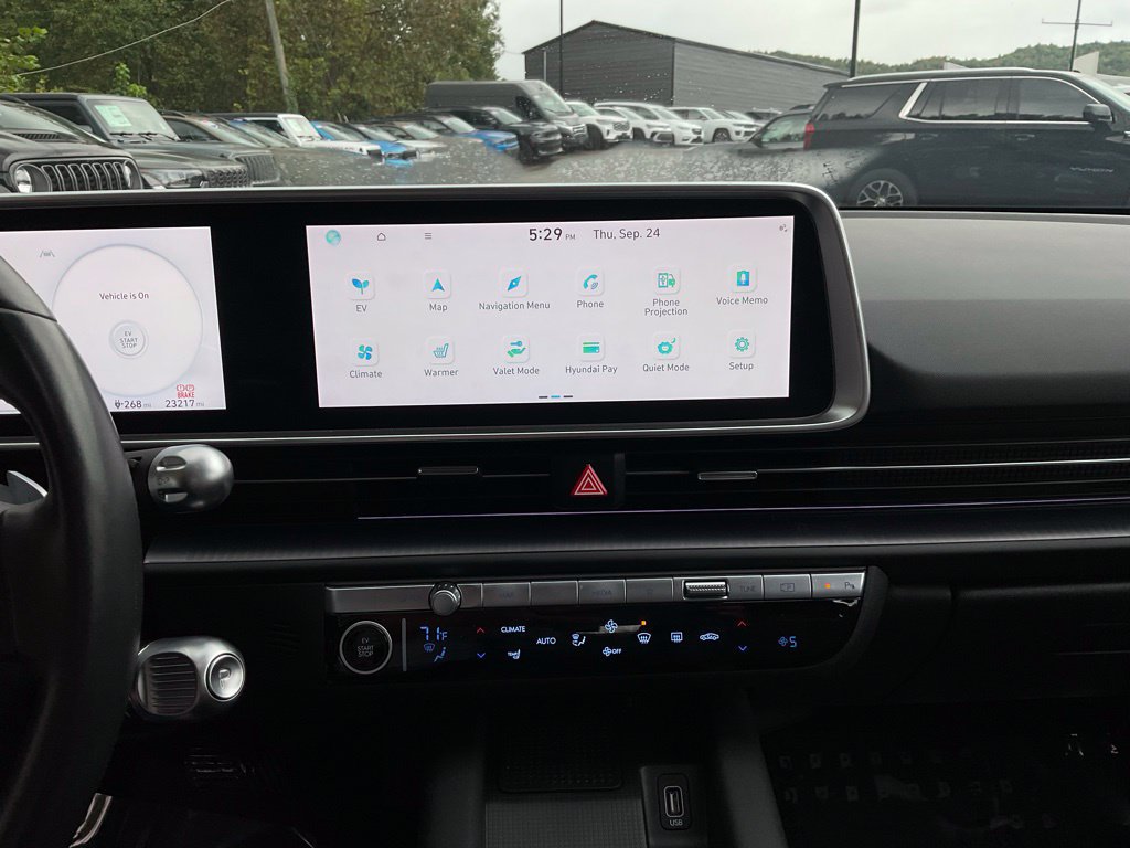 Used 2023 Hyundai Ioniq 6 SEL RWD image 16