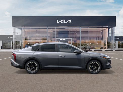 New 2026 Kia K4 EX image 7