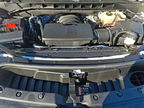 Certified 2023 GMC Yukon XL Denali image 27