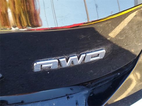 Used 2019 GMC Terrain Denali w/ LPO, Floor Liner Package image 6