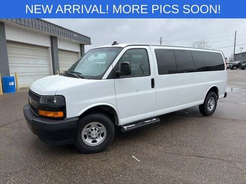 Used 2023 Chevrolet Express 3500 LS image 1