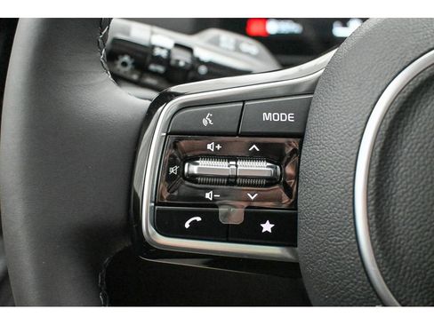 New 2026 Kia Carnival SX Prestige FWD image 24