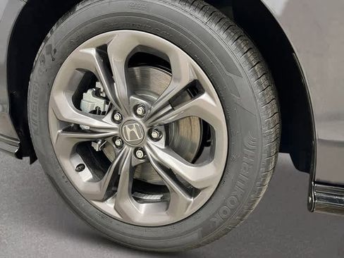 New 2025 Honda Accord EX-L image 11