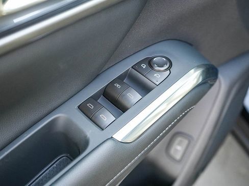 New 2026 Chevrolet Traverse LT w/ Driver Confidence Package FWD image 20