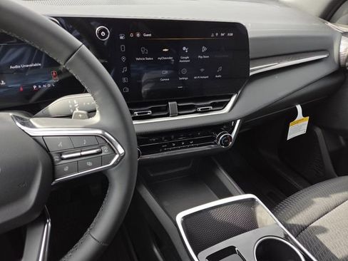 New 2026 Chevrolet Equinox LT w/ Safety and Technology Package FWD image 35