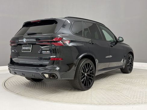 Used 2026 BMW X5 xDrive40i w/ M Sport Package AWD/4WD image 9