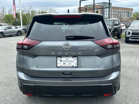 Used 2026 Nissan Rogue S image 6