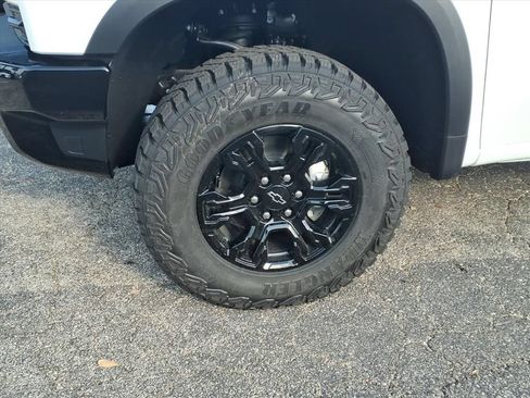 New 2026 Chevrolet Silverado 1500 ZR2 AWD/4WD image 11