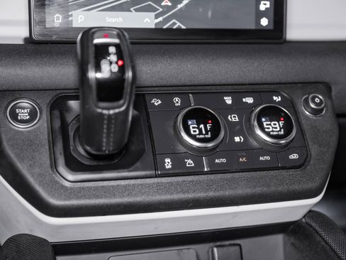 Used 2022 Land Rover Defender 110 X-Dynamic SE image 43