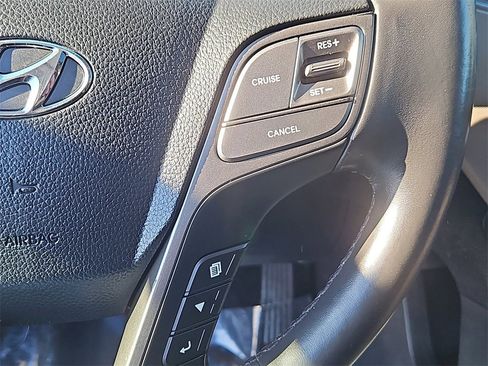 Used 2017 Hyundai Santa Fe Sport image 28