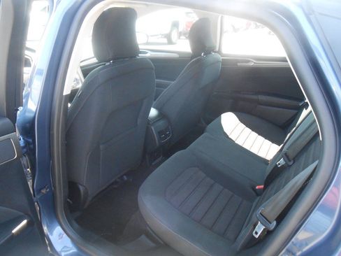 Used 2019 Ford Fusion SE AWD/4WD image 13