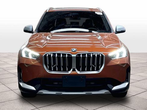 Used 2024 BMW X1 xDrive28i w/ Premium Package AWD/4WD image 3