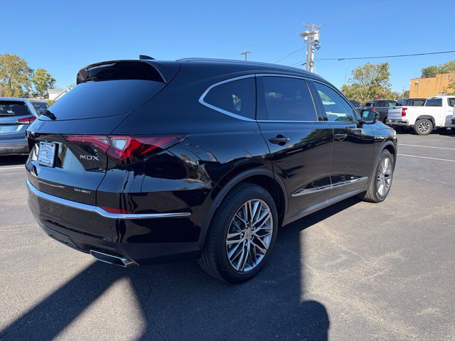 Used 2024 Acura MDX w/ Advance Package AWD/4WD image 15