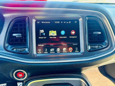 Used 2016 Dodge Challenger SRT w/ Technology Group image 34