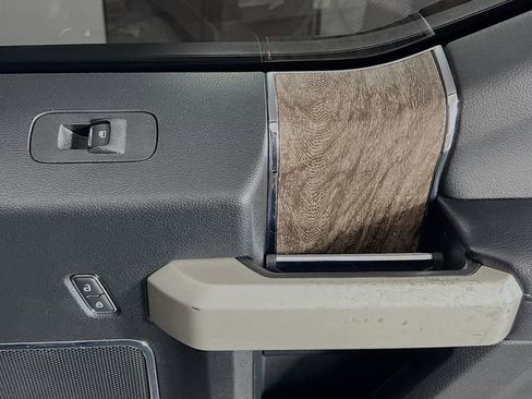 Used 2019 Ford F350 Lariat w/ Lariat Ultimate Package image 32