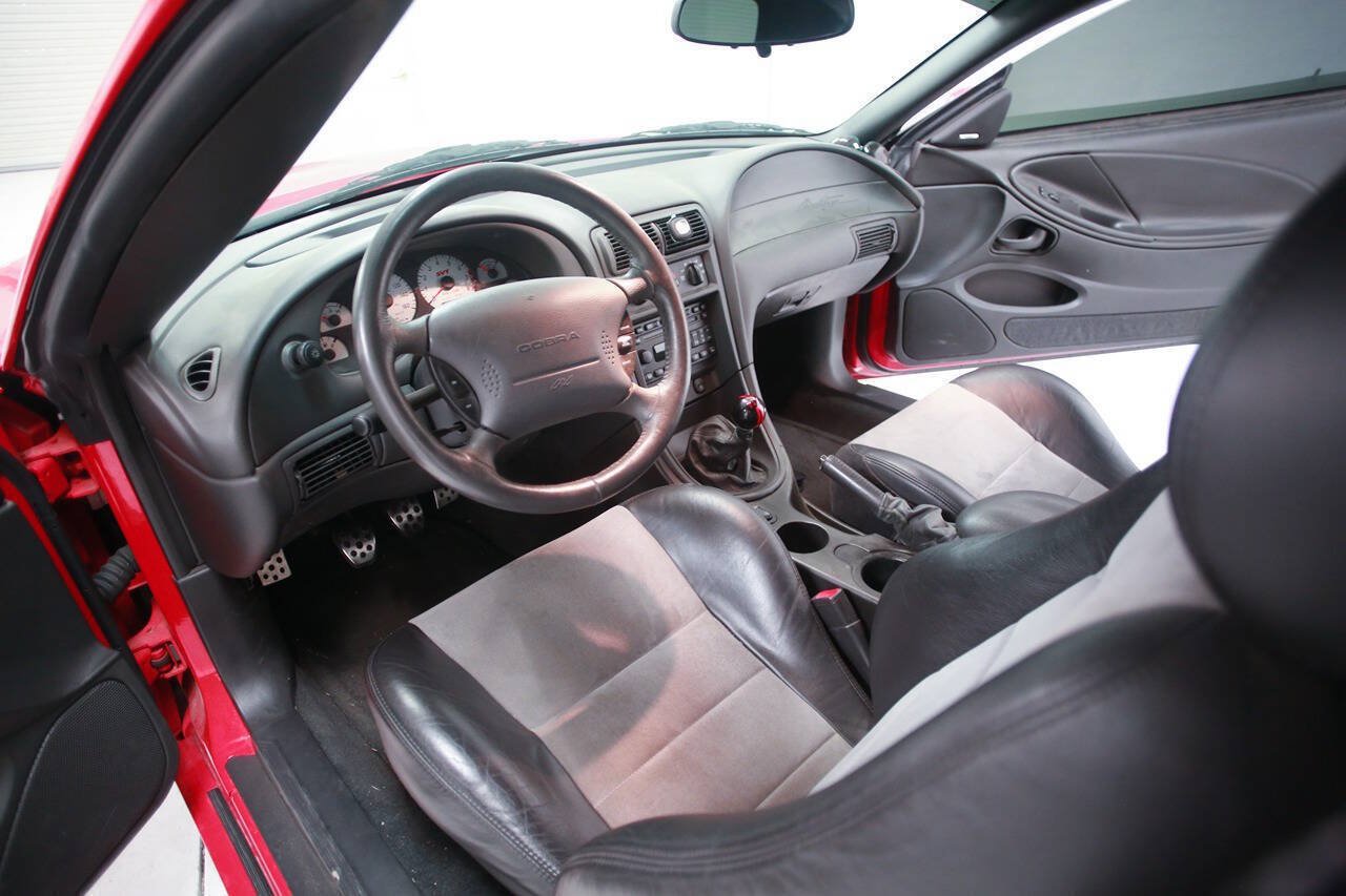 Used 2004 Ford Mustang Cobra RWD image 19