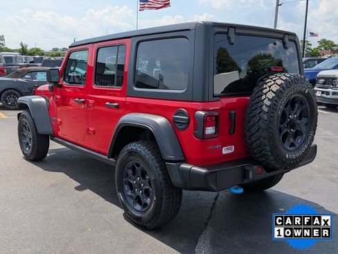 Used 2023 Jeep Wrangler Unlimited w/ Convenience Group AWD/4WD image 6