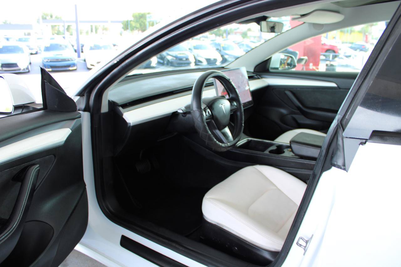 Used 2022 Tesla Model 3 RWD image 15