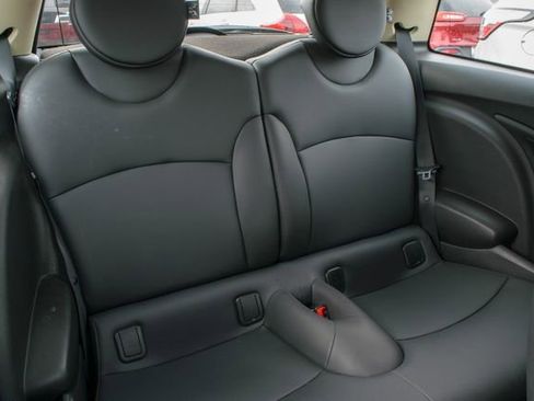 Used 2013 MINI Cooper S image 19