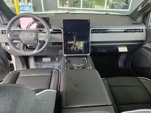 New 2026 GMC Sierra EV Elevation image 26