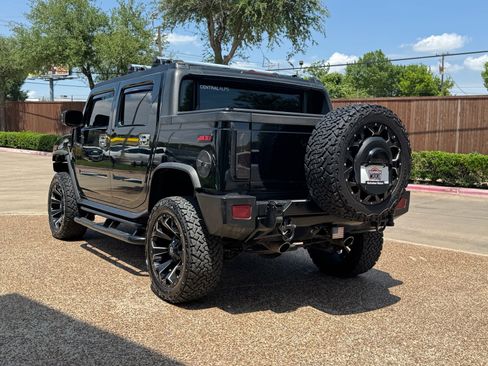 Used 2005 HUMMER H2 SUT w/ Preferred Equipment Group AWD/4WD image 10