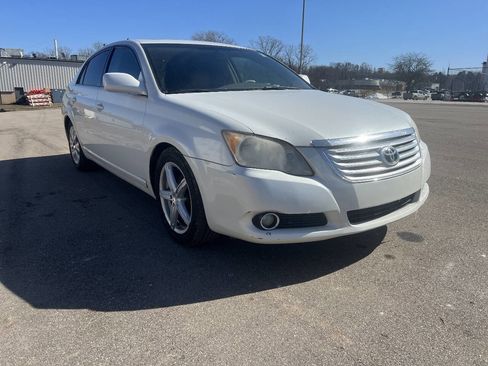 Used 2008 Toyota Avalon Limited image 3